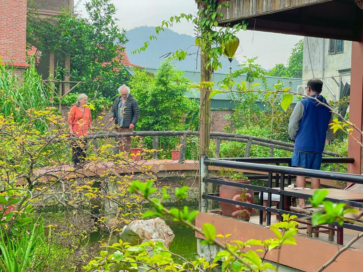 Trang An Village Homestay *